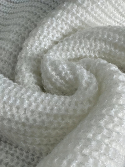 NOLIA™ | Miękki Sweter z Golfem i Dekoracyjnymi Guzikami