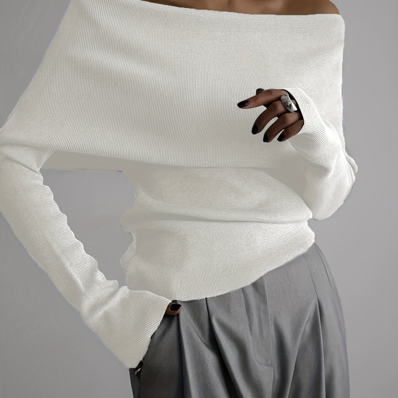 SELENA™ | Elegancki Sweter Hiszpanka z Odkrytymi Ramionami