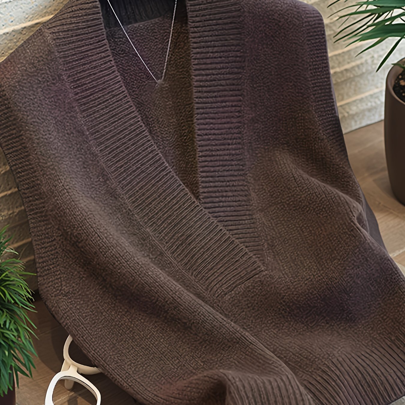 LARYSA™ | Elegancka dzianinowa kamizelka V-Neck na jesień i wiosnę