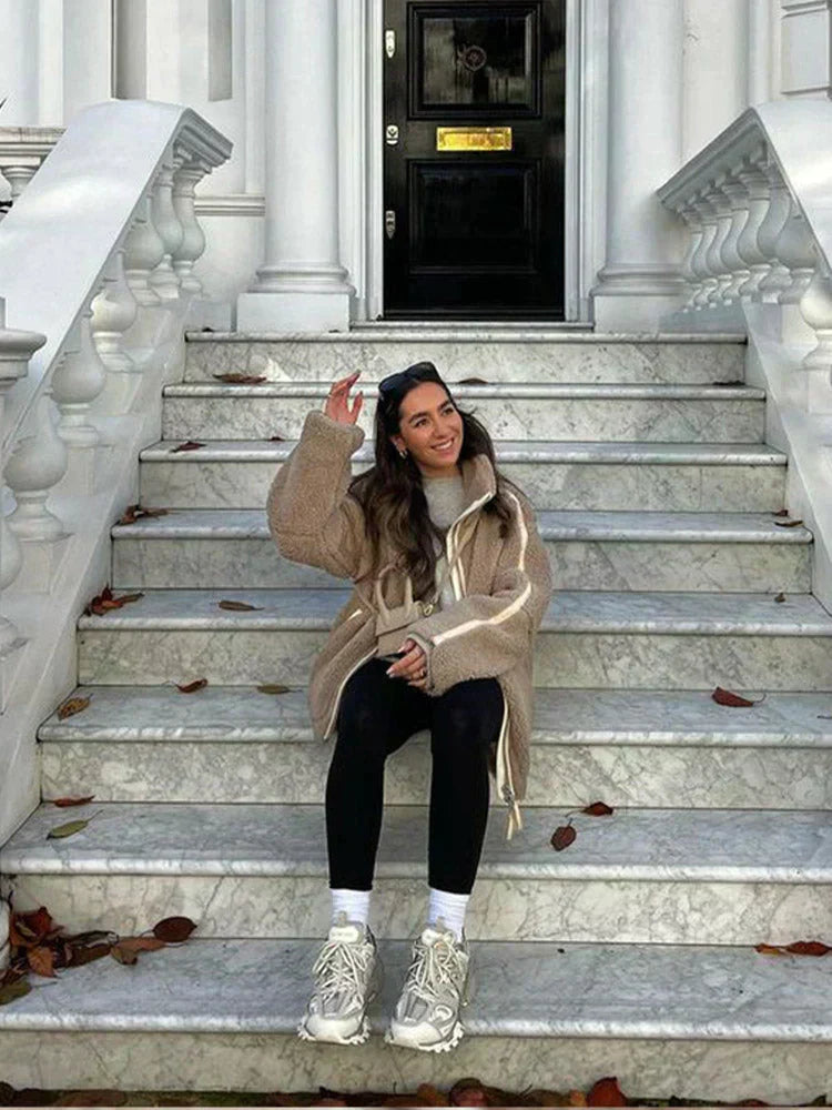 Zuleika – Oversize'owa kurtka polarowa